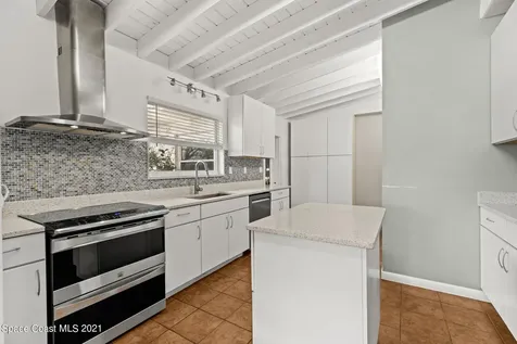 87 W Bay Drive Cocoa Beach FL 32931