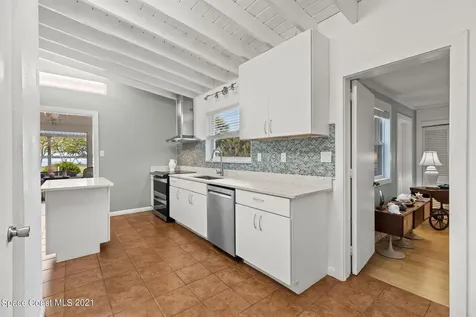 87 W Bay Drive Cocoa Beach FL 32931