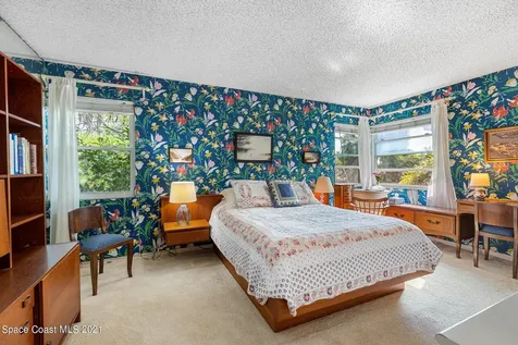 87 W Bay Drive Cocoa Beach FL 32931