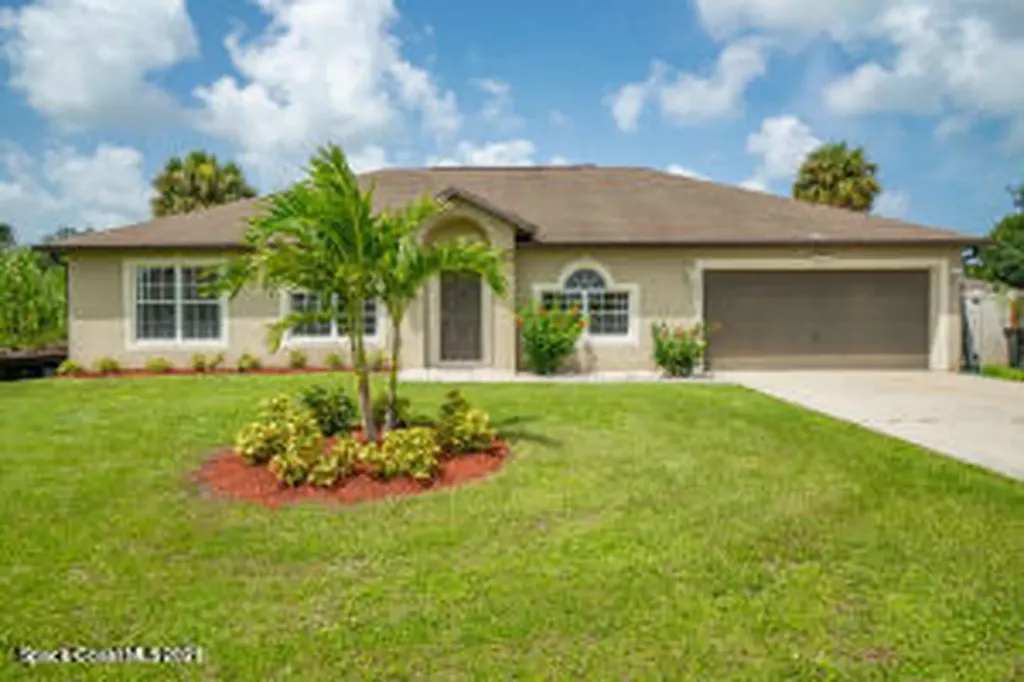 713 Campbell Street SE Palm Bay FL 32909