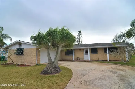 1465 James Avenue Merritt Island FL 32952