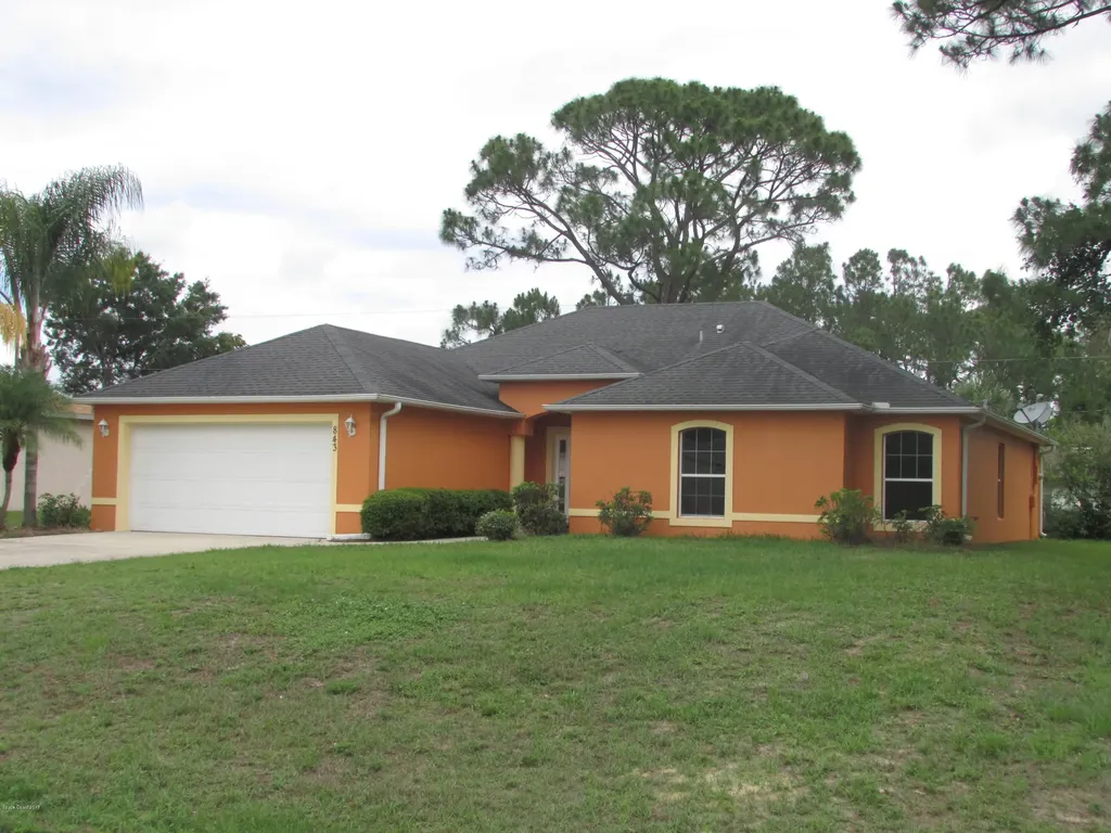 843 Americana Boulevard NW Palm Bay FL 32907