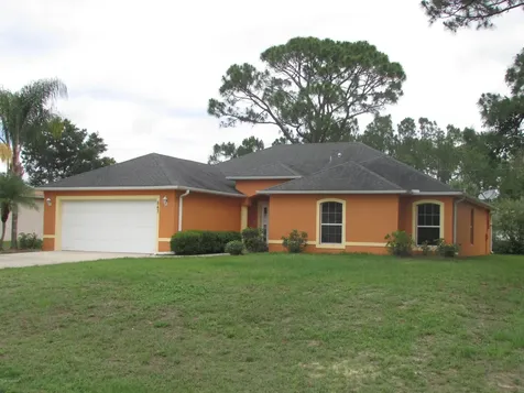 843 Americana Boulevard NW Palm Bay FL 32907