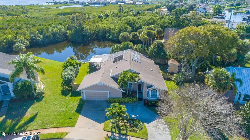 2590 Palm Lake Drive Merritt Island FL 32952