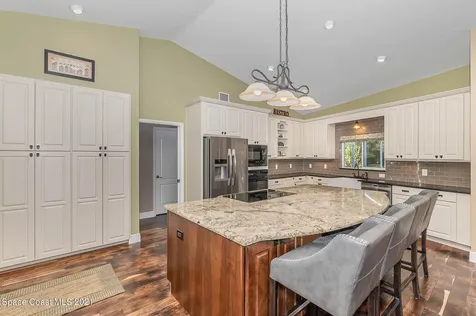 872 Spanish Wells Drive Melbourne FL 32940