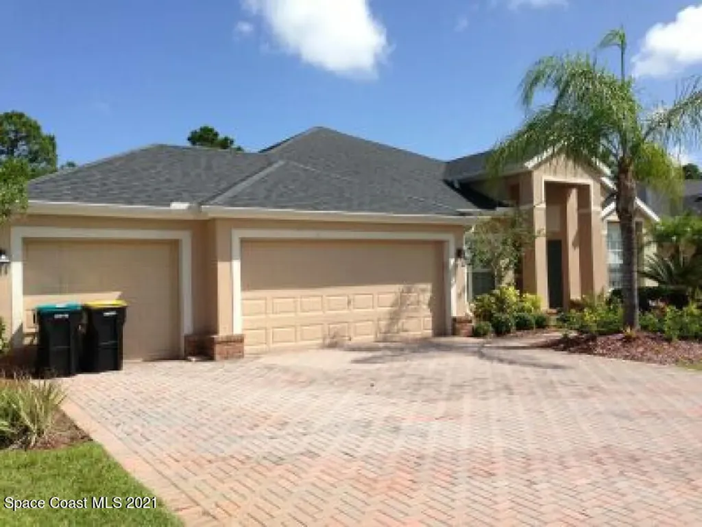 285 Brandy Creek Circle SE Palm Bay FL 32909