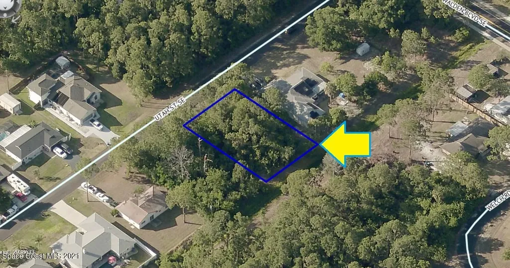 1074 Utah Street SE Palm Bay FL 32909