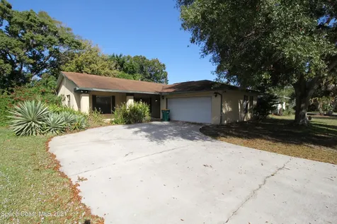 318 Claire Court Melbourne FL 32901