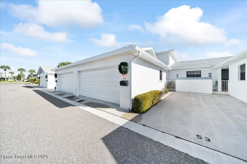 335 Paradise Boulevard Indialantic FL 32903