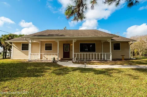 4760 Pine Street Cocoa FL 32926