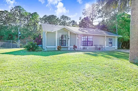 1364 Serenade Street NW Palm Bay FL 32907