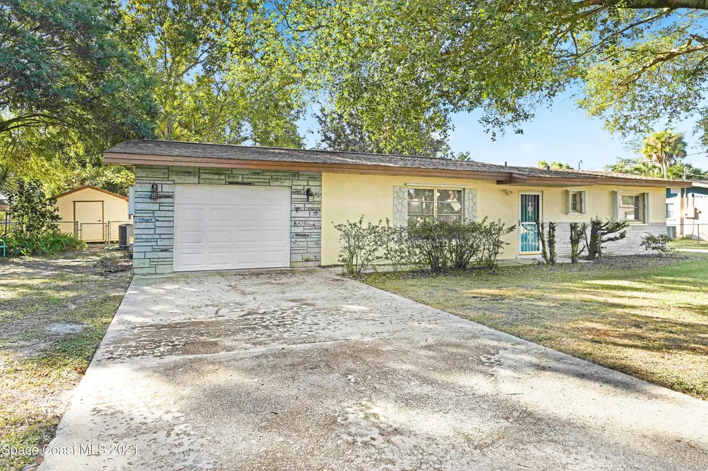 7855 Lime Grove Avenue Melbourne FL 32904