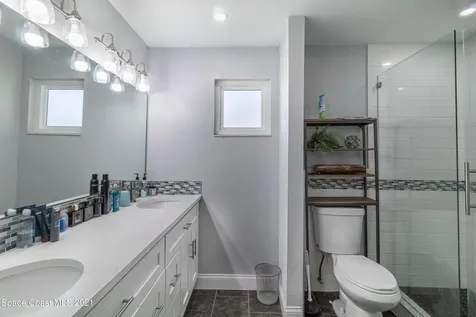 914 Mina Avenue NE Palm Bay FL 32907
