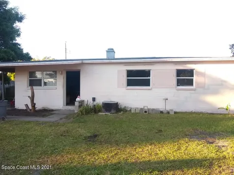 512 Kennwood Avenue Merritt Island FL 32952