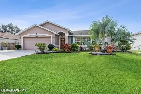 1520 Gardenton Street NW Palm Bay FL 32907