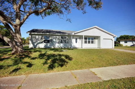 999 Chace Lane NE Palm Bay FL 32905
