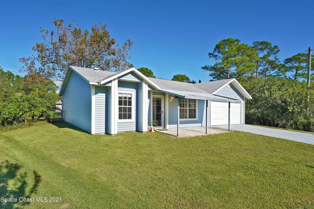 1361 Wigmore Street SE Palm Bay FL 32909