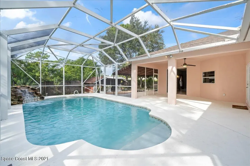 748 Jupiter Boulevard NW Palm Bay FL 32907