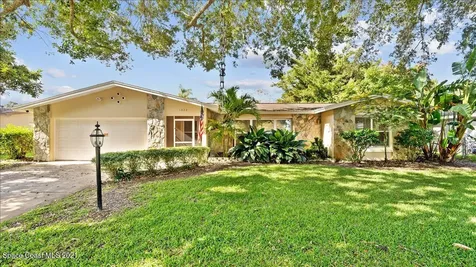 1822 N Carpenter Road Titusville FL 32796