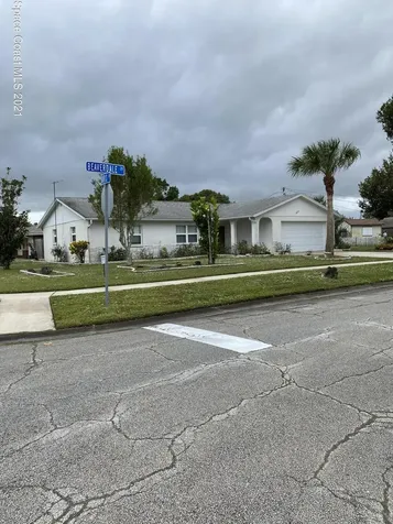 895 Beaverdale Lane Rockledge FL 32955