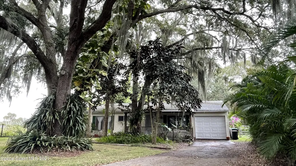 491 Tewksbury Lane NE Palm Bay FL 32907