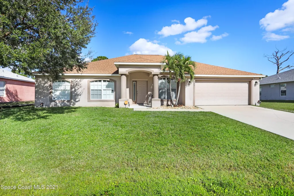 1535 Heartwellville Street NW Palm Bay FL 32907