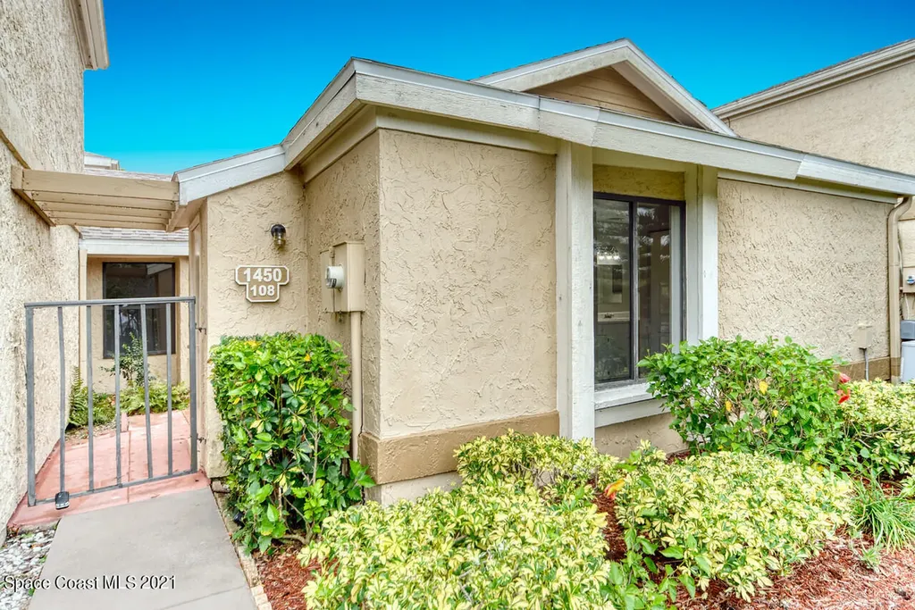 1450 Sheafe Avenue NE Palm Bay FL 32905