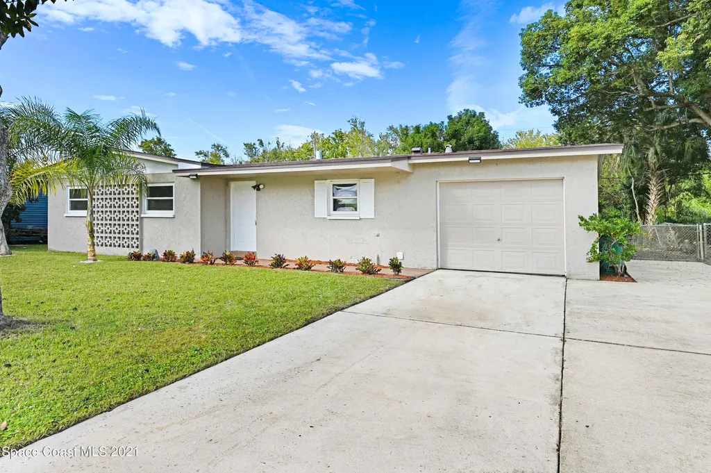 2016 Rollins Drive Cocoa FL 32922