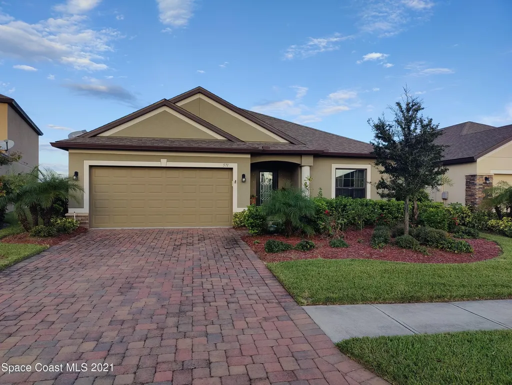 571 Trymore Drive SE Palm Bay FL 32909
