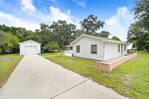 1315 Lichty Street NE Palm Bay FL 32905