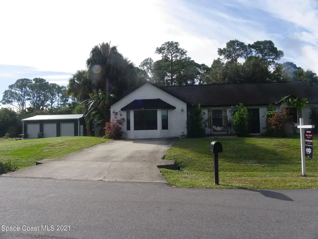 1726 Orchid Court NW Palm Bay FL 32907