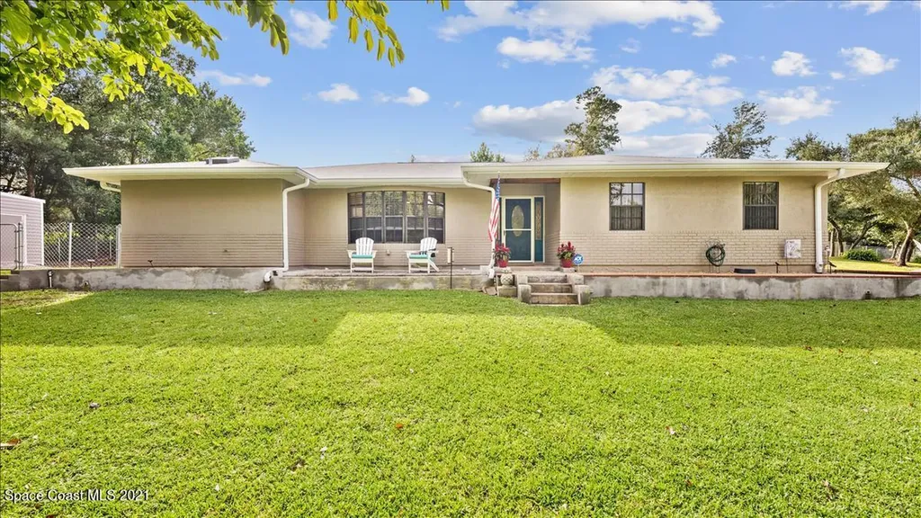 3917 Wateroak Way Titusville FL 32796