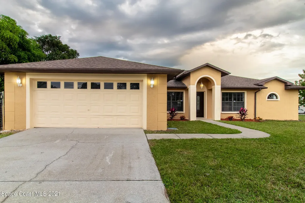 451 Alesio Avenue SE Palm Bay FL 32909