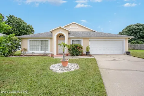 1901 Fabien Circle Melbourne FL 32940