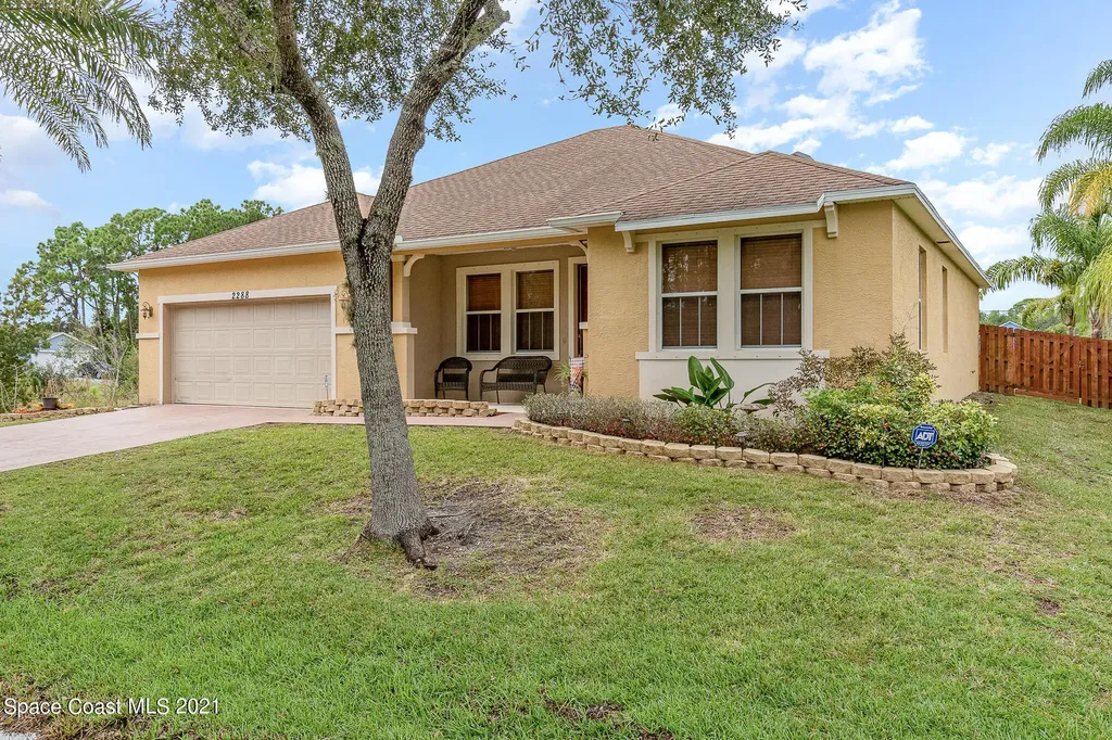 2288 Santa Maria Avenue SE Palm Bay FL 32909