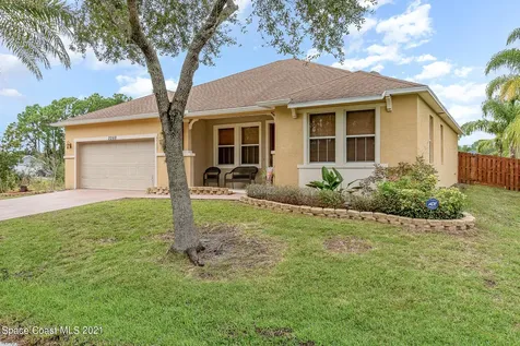 2288 Santa Maria Avenue SE Palm Bay FL 32909