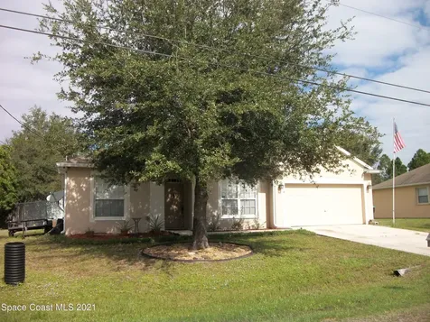 297 Farley Street SW Palm Bay FL 32908