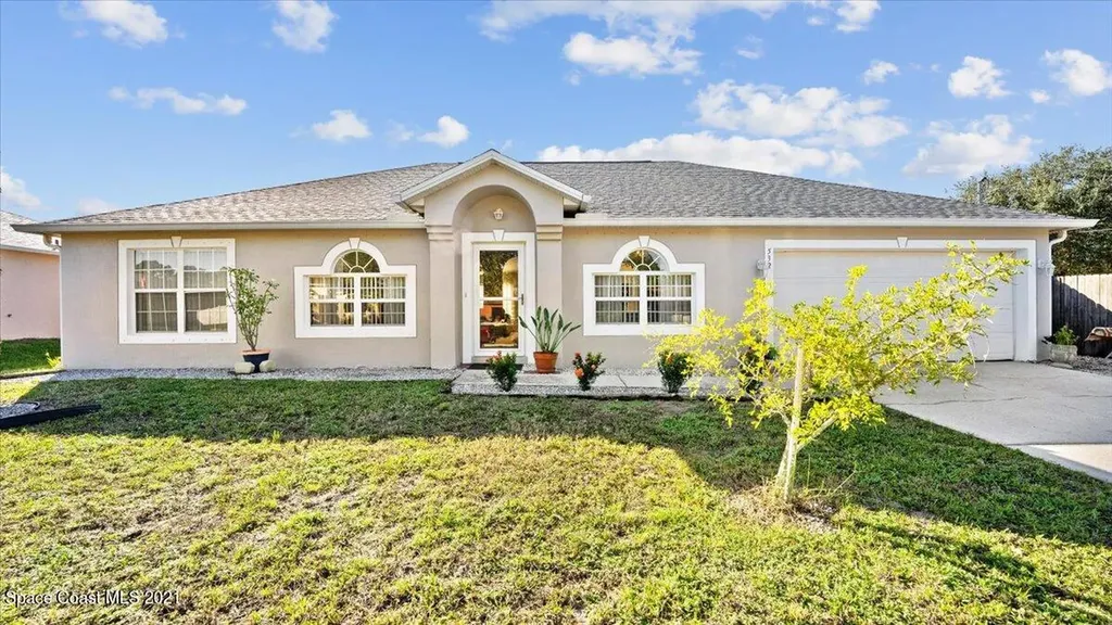 532 Haleybury Street SW Palm Bay FL 32908
