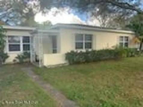 2186 33rd Avenue Vero Beach FL 32960