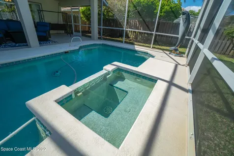 1920 Canterbury Drive Indialantic FL 32903