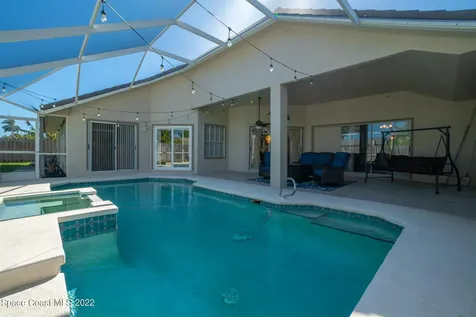 1920 Canterbury Drive Indialantic FL 32903
