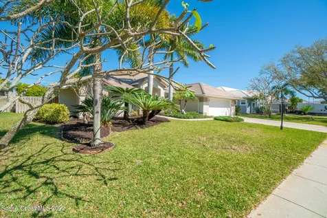 1920 Canterbury Drive Indialantic FL 32903