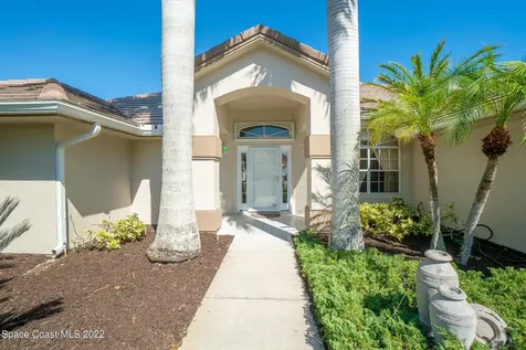 1920 Canterbury Drive Indialantic FL 32903