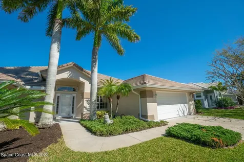 1920 Canterbury Drive Indialantic FL 32903