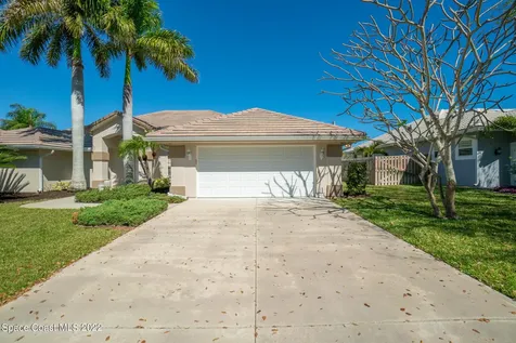 1920 Canterbury Drive Indialantic FL 32903