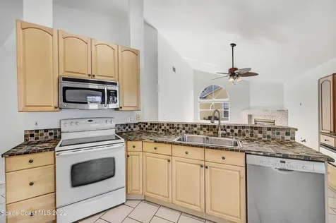 930 Turtle Pond Way Melbourne FL 32940