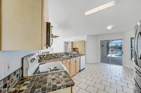 930 Turtle Pond Way Melbourne FL 32940