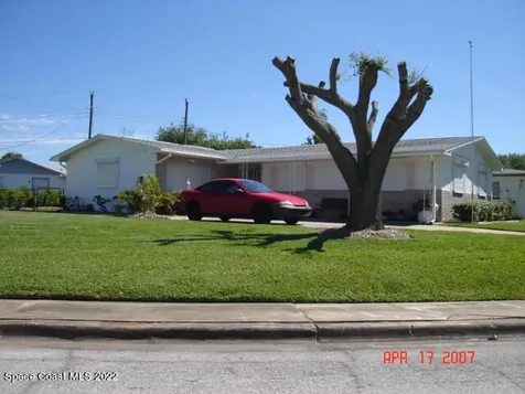 1525 Birch Street Melbourne FL 32935