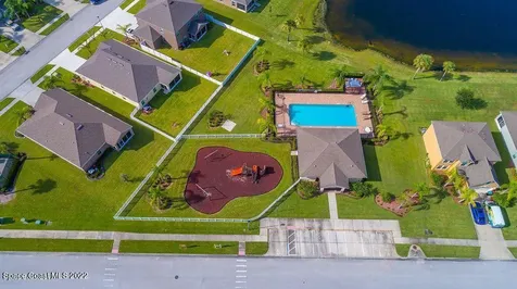 2675 Snapdragon Drive NW Palm Bay FL 32907
