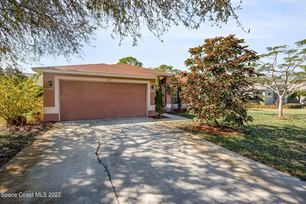 727 Falls Creek Drive Melbourne FL 32904
